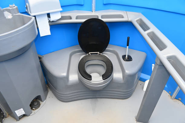 Best Portable restroom trailer rental  in Mclendon Chisholm, TX